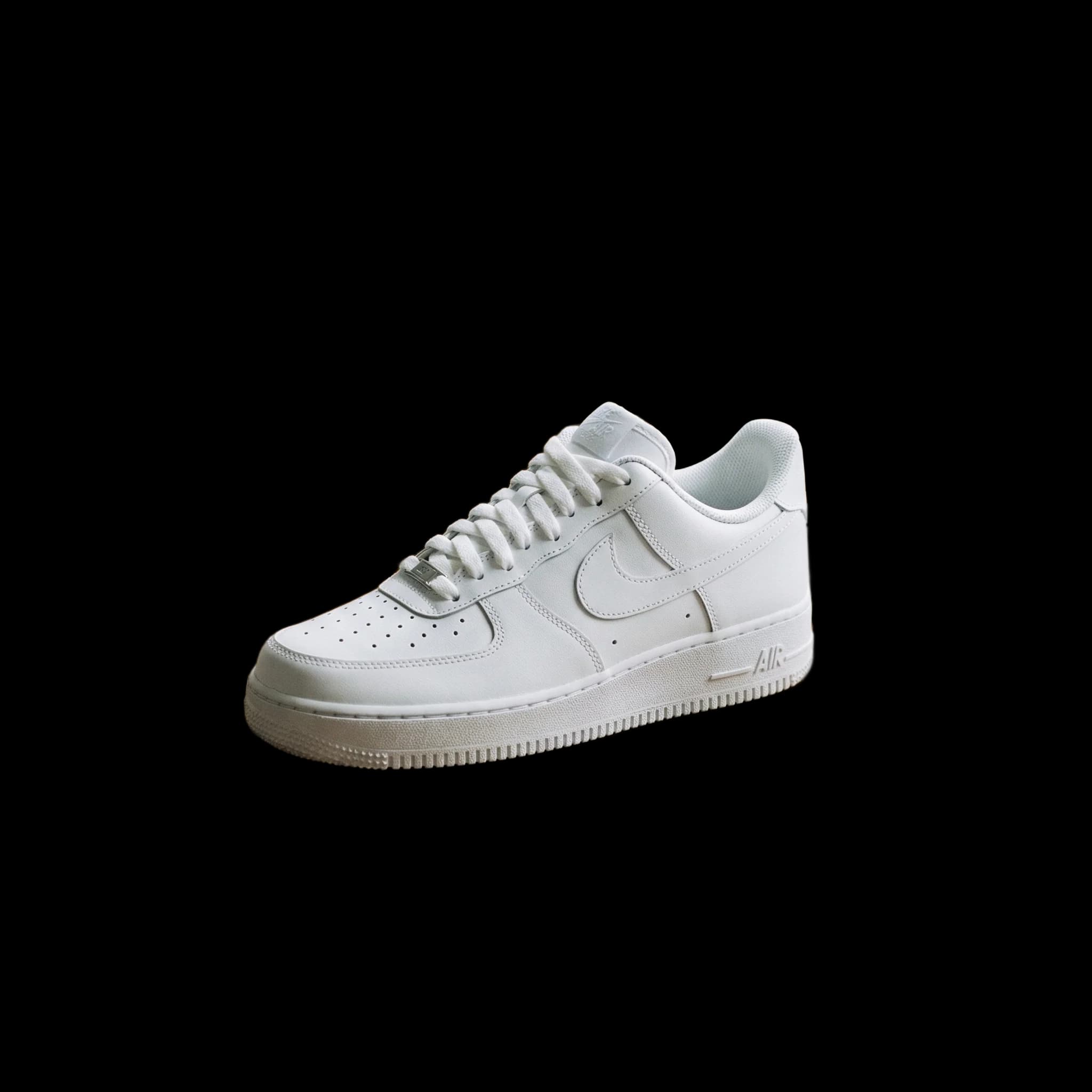 Sneaker with clean transparent background